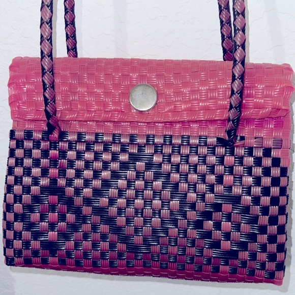 PO: Women’s bag👛 - Picture 2 of 6